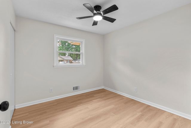 6993 Beechland Ave, Louisville, KY 40258