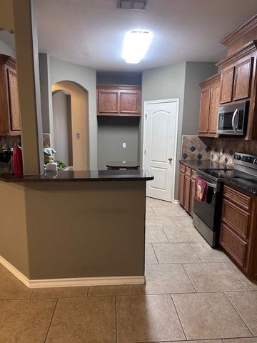 10834 Ashley Dr, Corpus Christi, TX 78410