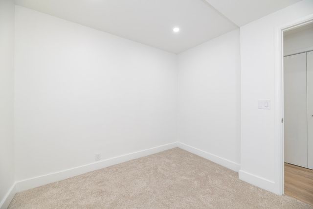 7600 N Riverview Drive, Cooper Twp, MI 49004