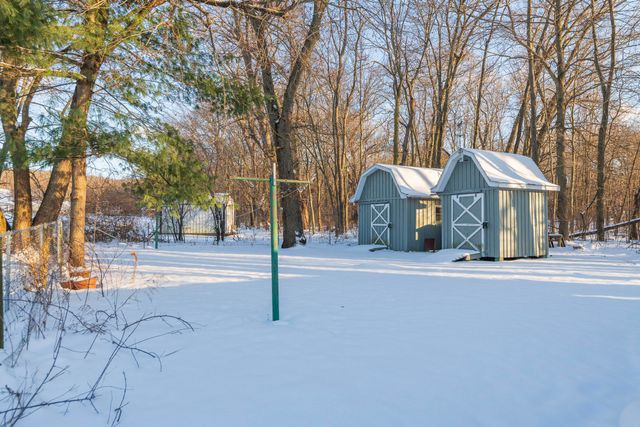 7600 N Riverview Drive, Cooper Twp, MI 49004