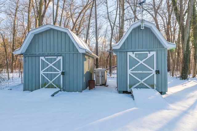 7600 N Riverview Drive, Cooper Twp, MI 49004