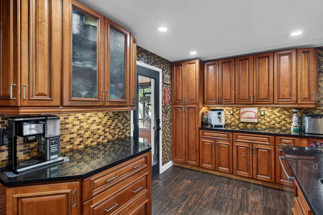 9696 NW 28th Place, Coral Springs, FL 33065