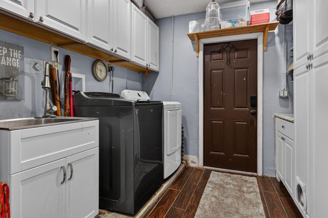 9696 NW 28th Place, Coral Springs, FL 33065