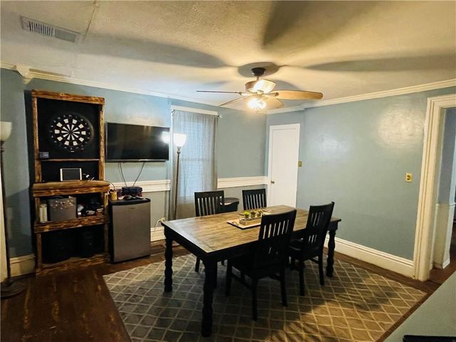 319 Arch Street, Leavenworth, KS 66048