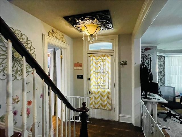 319 Arch Street, Leavenworth, KS 66048