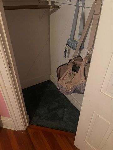 319 Arch Street, Leavenworth, KS 66048