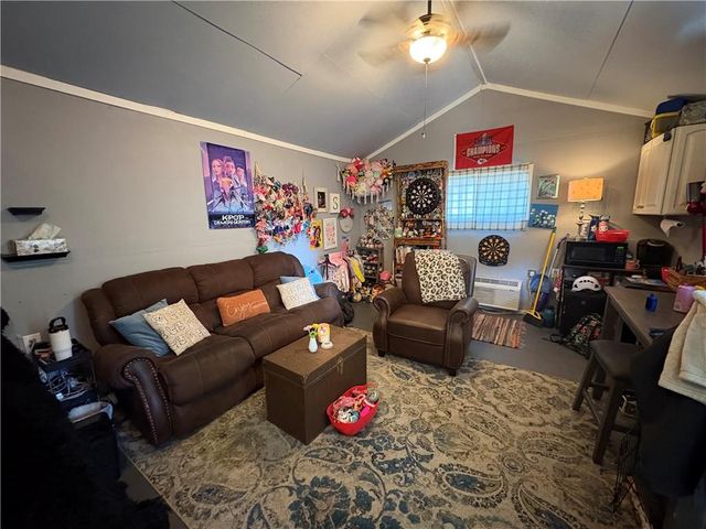 319 Arch Street, Leavenworth, KS 66048