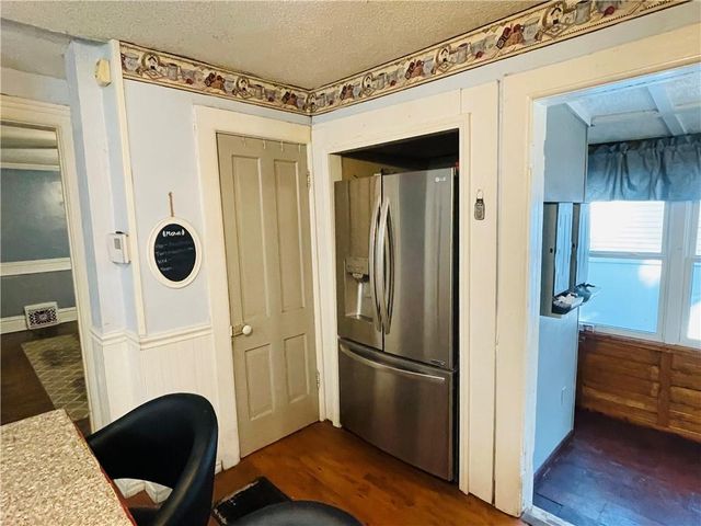 319 Arch Street, Leavenworth, KS 66048