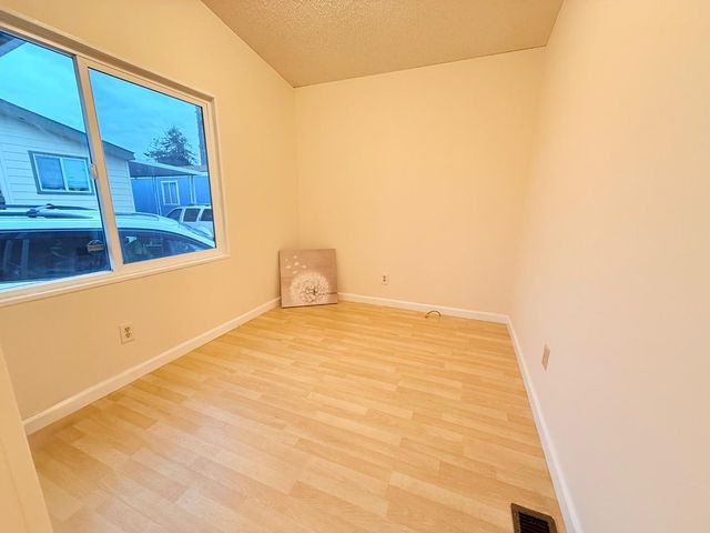 411 Lewis 335, San Jose, CA 95111