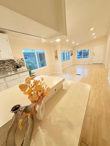 411 Lewis 335, San Jose, CA 95111