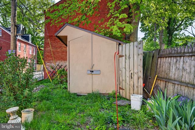 401 S QUEEN ST, Lancaster, PA 17603