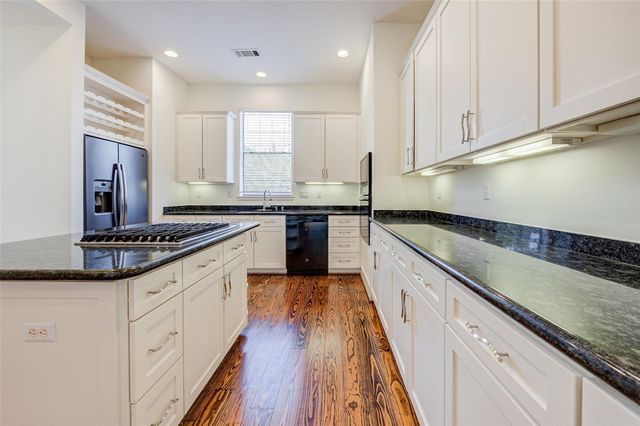 1501 California Street C, Houston, TX 77006