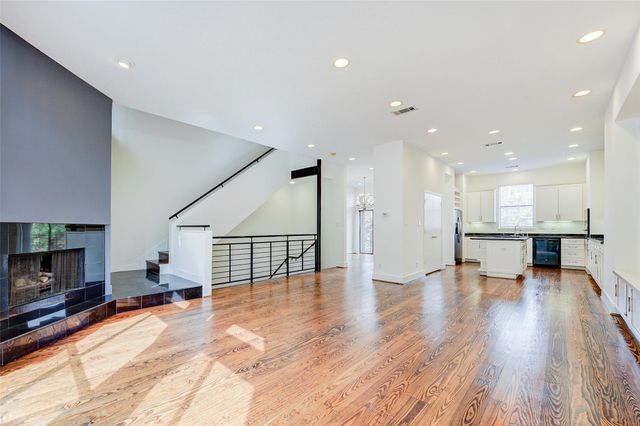 1501 California Street C, Houston, TX 77006