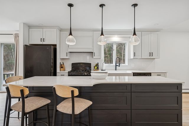 358 Cowdrey Path, Woodstock, VT 05071