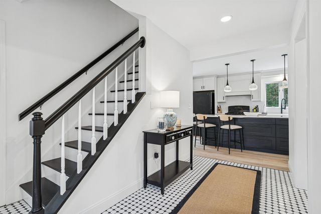 358 Cowdrey Path, Woodstock, VT 05071