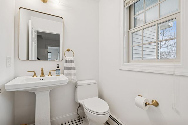 358 Cowdrey Path, Woodstock, VT 05071