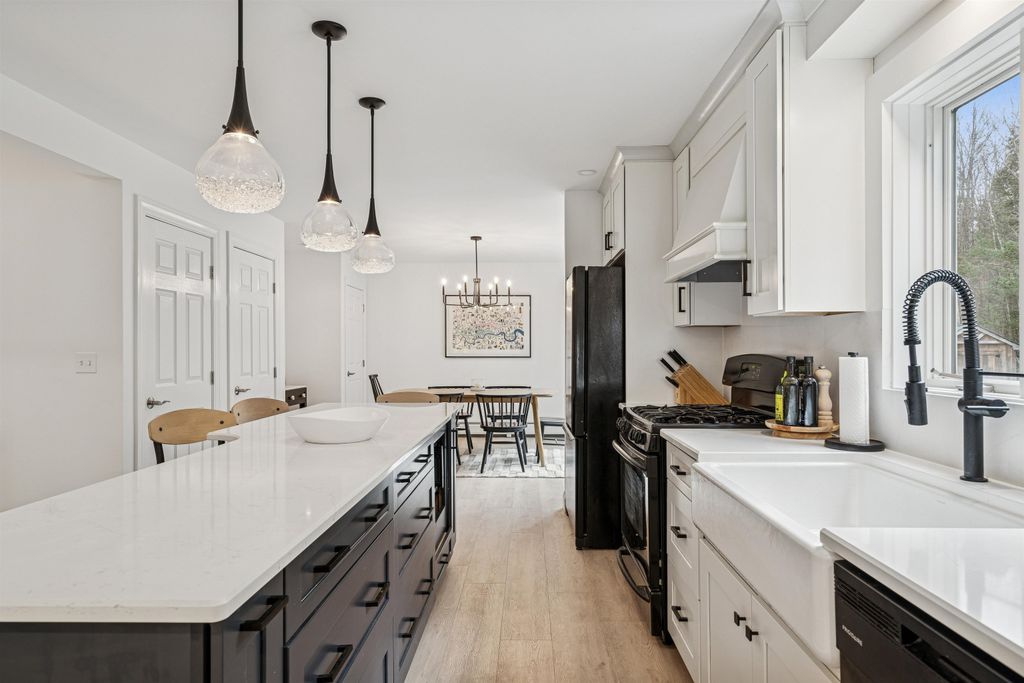 358 Cowdrey Path, Woodstock, VT 05071