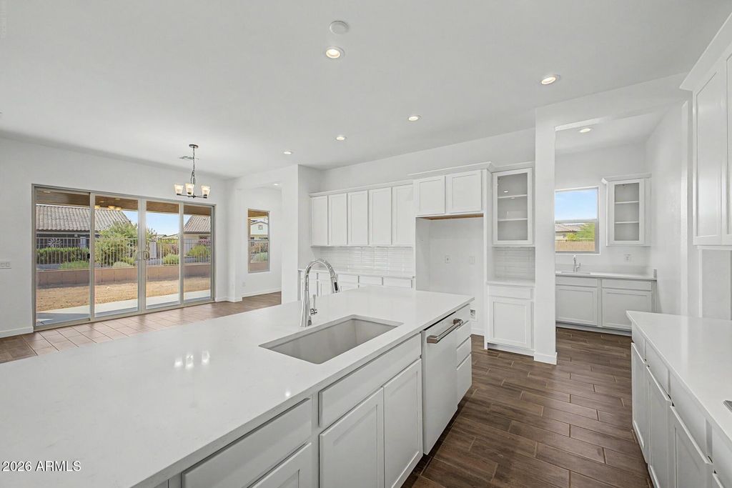 24404 N 173RD Avenue, Surprise, AZ 85387 — photo 2