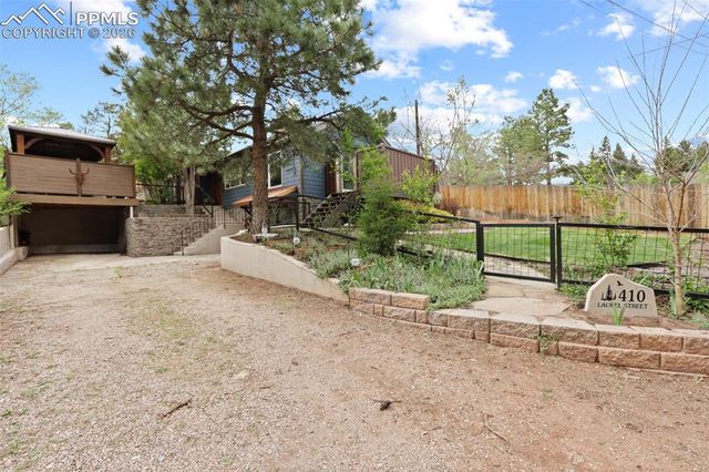 410 Laurel Street, Colorado Springs, CO 80904