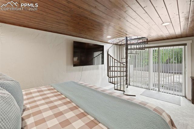 410 Laurel Street, Colorado Springs, CO 80904