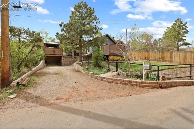 410 Laurel Street, Colorado Springs, CO 80904