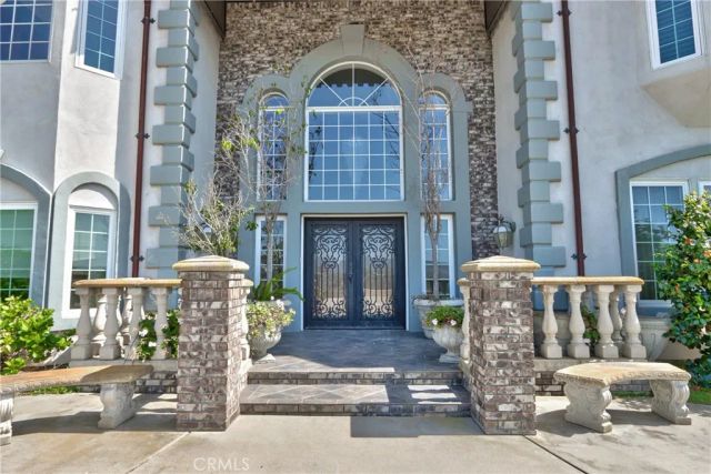 46856 El Prado, Temecula, CA 92590