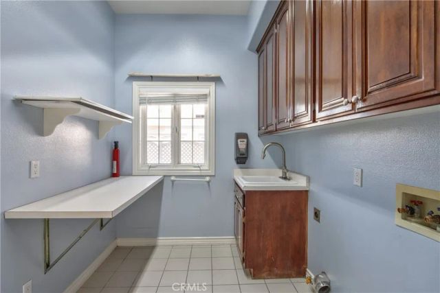46856 El Prado, Temecula, CA 92590