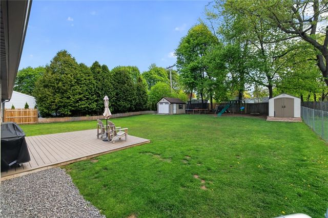 152 Iroquois Street, Webster, NY 14580