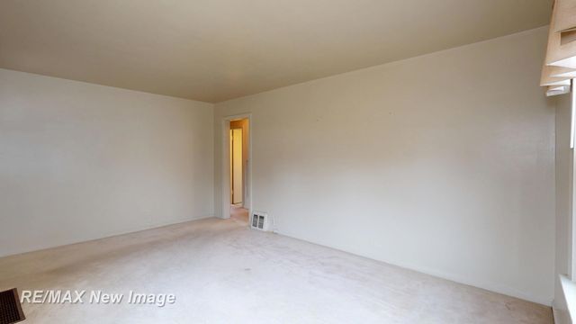 2430 Whittier Street, Saginaw, MI 48601