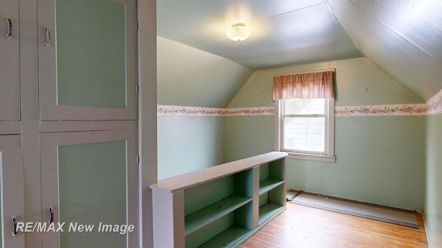 2430 Whittier Street, Saginaw, MI 48601