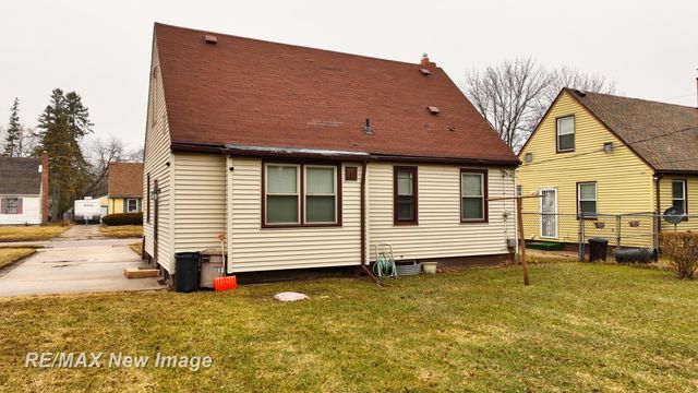 2430 Whittier Street, Saginaw, MI 48601