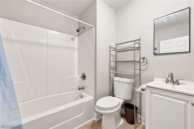 2260 E 85th Street, Cleveland, OH 44106
