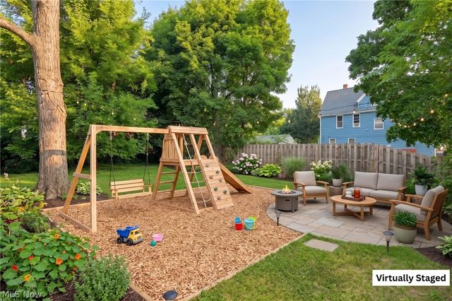 2260 E 85th Street, Cleveland, OH 44106