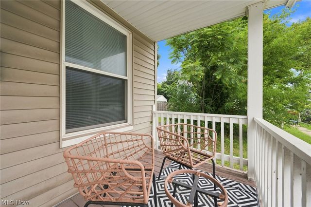 2260 E 85th Street, Cleveland, OH 44106