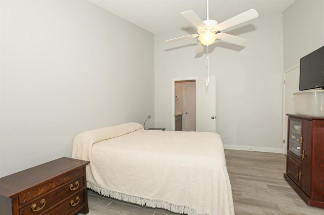 2640 SE Tropical East Circle, Port St. Lucie, FL 34952