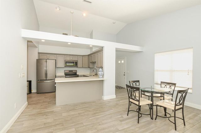 2640 SE Tropical East Circle, Port St. Lucie, FL 34952