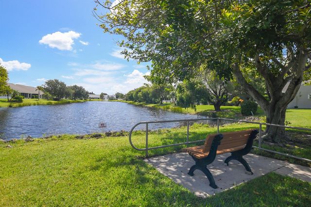 2640 SE Tropical East Circle, Port St. Lucie, FL 34952