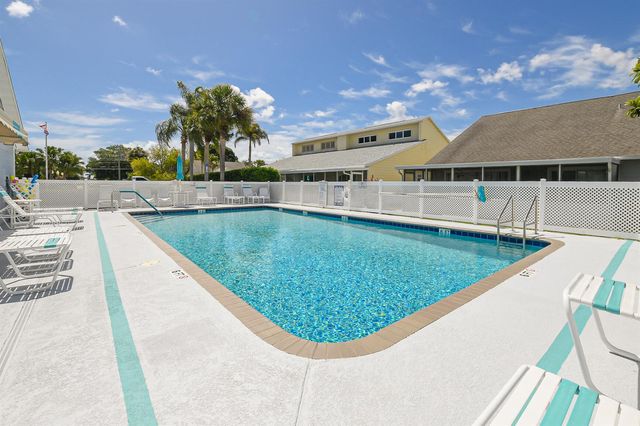 2640 SE Tropical East Circle, Port St. Lucie, FL 34952