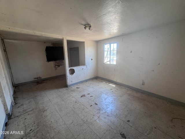 1631 W MOHAVE Street, Phoenix, AZ 85007