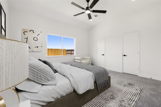 22743 W Waterlake Drive, Richmond, TX 77406