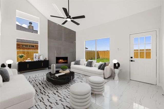 22743 W Waterlake Drive, Richmond, TX 77406