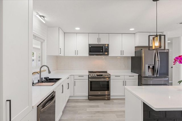 918 N ATMORE CIRCLE, Deltona, FL 32725