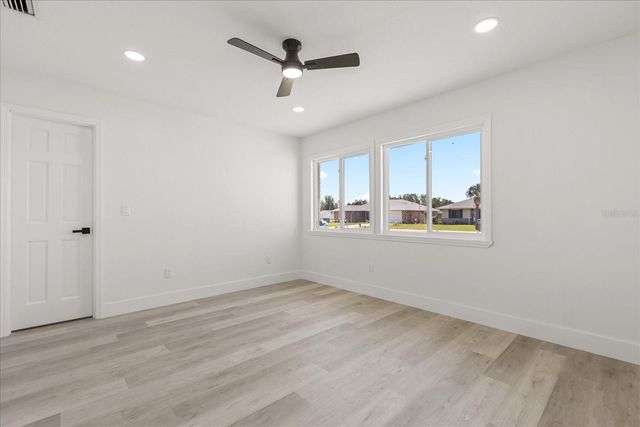 918 N ATMORE CIRCLE, Deltona, FL 32725