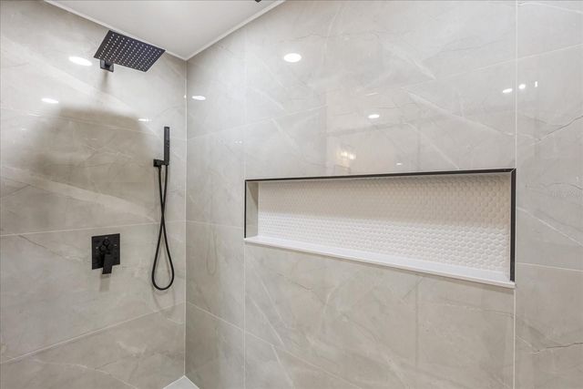 918 N ATMORE CIRCLE, Deltona, FL 32725