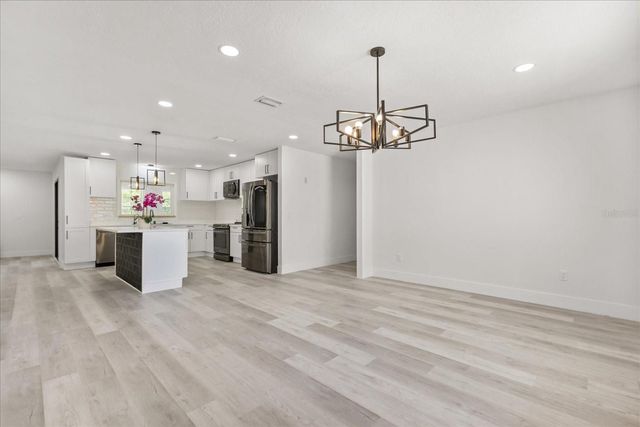 918 N ATMORE CIRCLE, Deltona, FL 32725