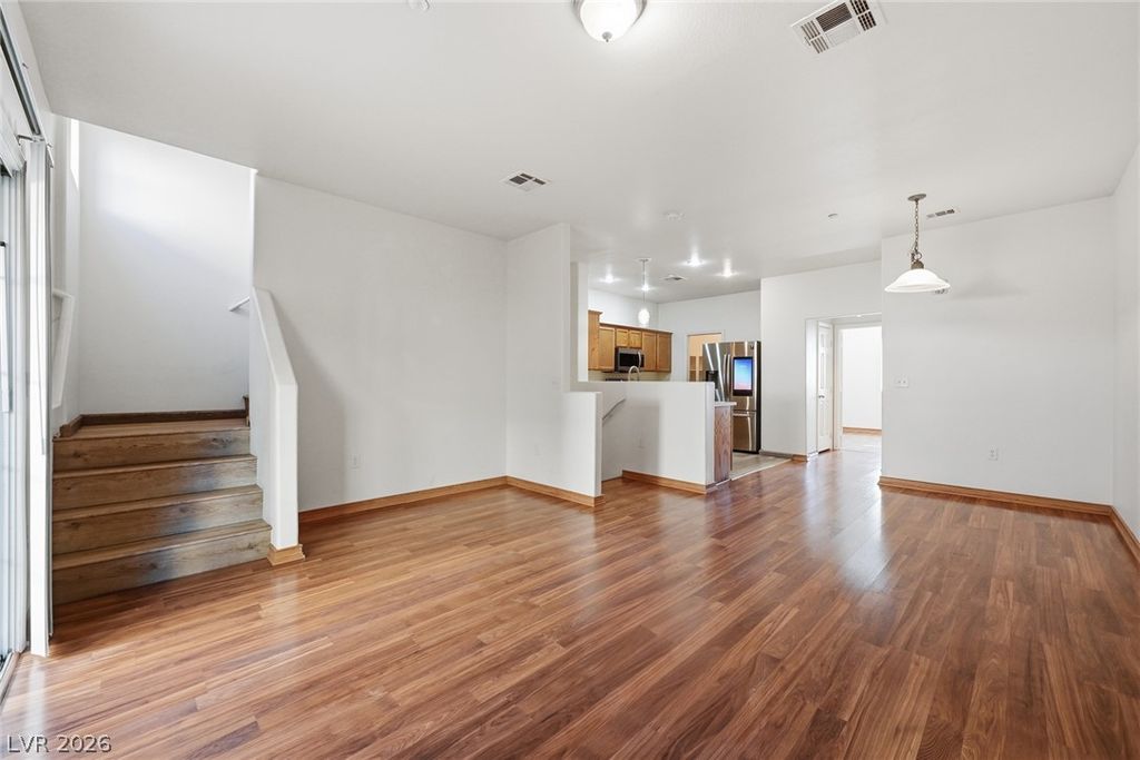 5935 Nuevo Leon Street 7, North Las Vegas, NV 89031 — photo 2