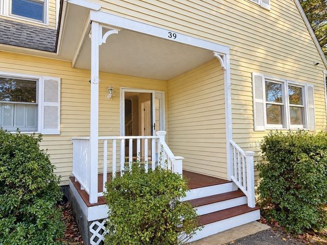 39 Elm Ridge Rd, Stow, MA 01775
