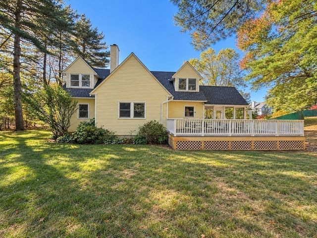 39 Elm Ridge Rd, Stow, MA 01775