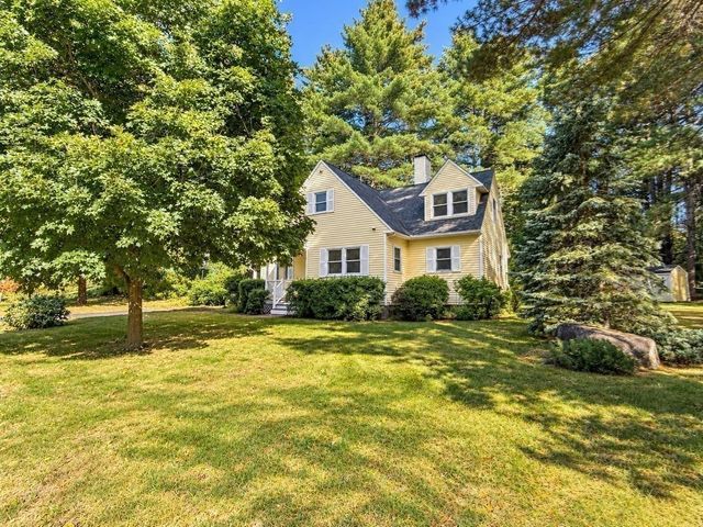 39 Elm Ridge Rd, Stow, MA 01775