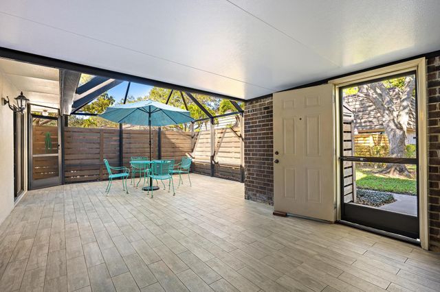 1213 12th Terrace 1213, Palm Beach Gardens, FL 33418